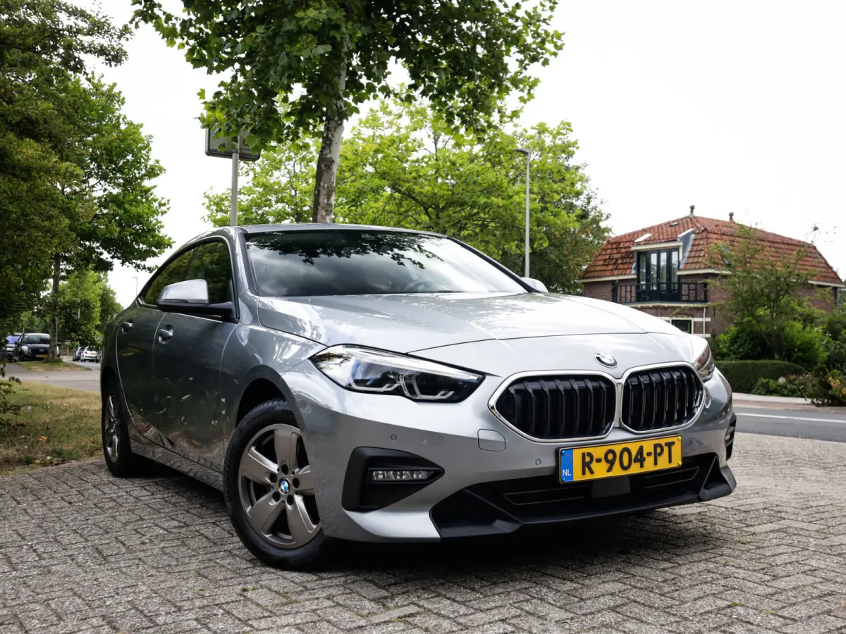218i Business Edition Plus 1e-Eig. & Keurig-Onderh. BOVAG-Garantie. NL-Auto.