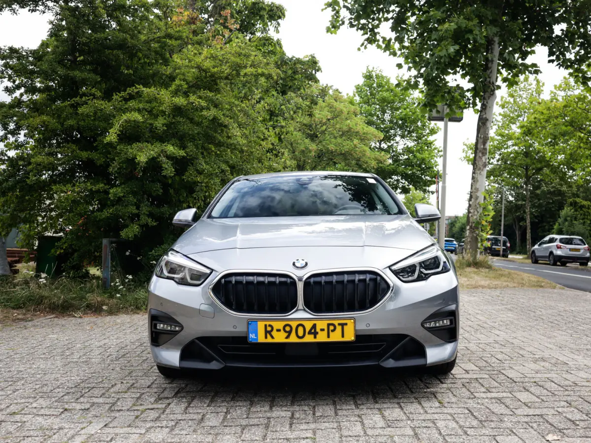 218i Business Edition Plus 1e-Eig. & Keurig-Onderh. BOVAG-Garantie. NL-Auto.