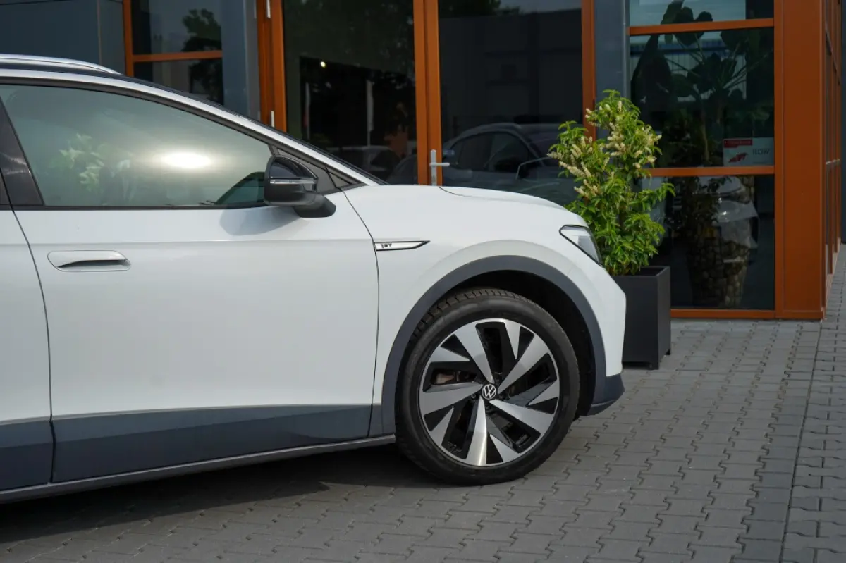 First 77 kWh | 92,66% SOH | Led | Camera | Adap. Cruise | Stoelv