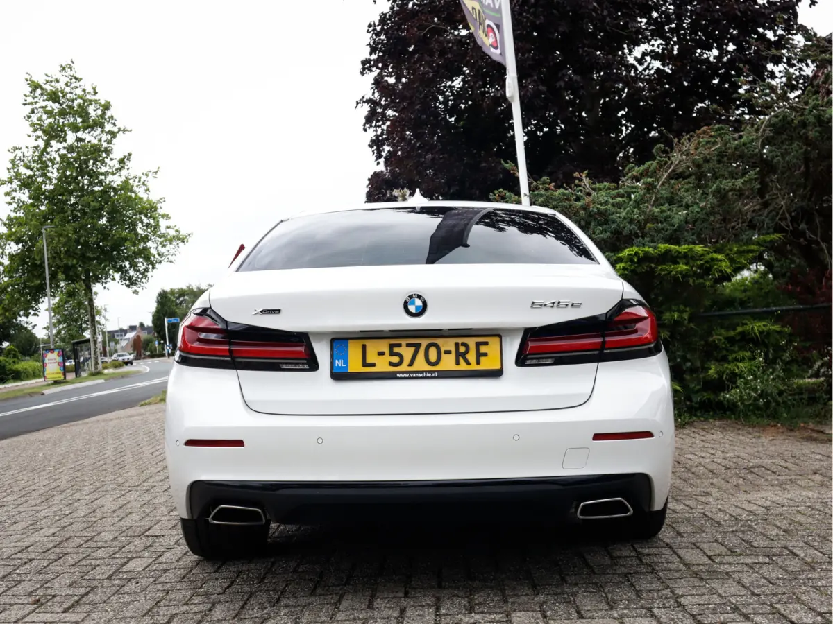 545e xDrive Business Edition Plus 1e-Eig. & Dealer-Onderh. BOVAG-Garantie. NL-Auto.