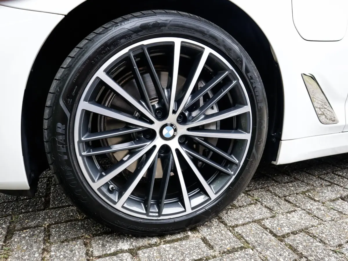 545e xDrive Business Edition Plus 1e-Eig. & Dealer-Onderh. BOVAG-Garantie. NL-Auto.