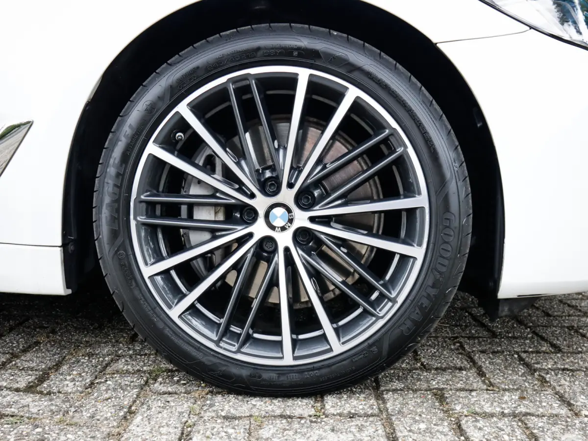 545e xDrive Business Edition Plus 1e-Eig. & Dealer-Onderh. BOVAG-Garantie. NL-Auto.