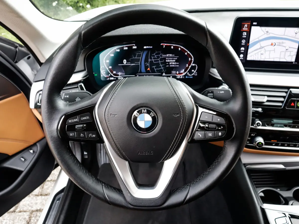 545e xDrive Business Edition Plus 1e-Eig. & Dealer-Onderh. BOVAG-Garantie. NL-Auto.
