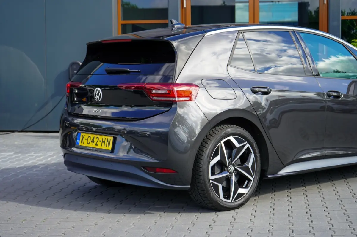 First Plus 58 kWh | 90,69% SOH | IQ | Camera | Adap. Cruise