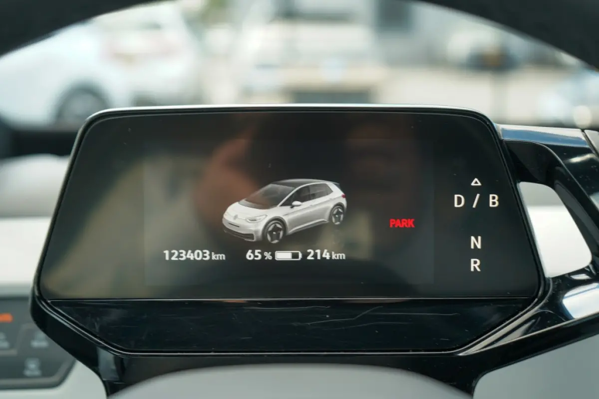 First Plus 58 kWh | 90,69% SOH | IQ | Camera | Adap. Cruise
