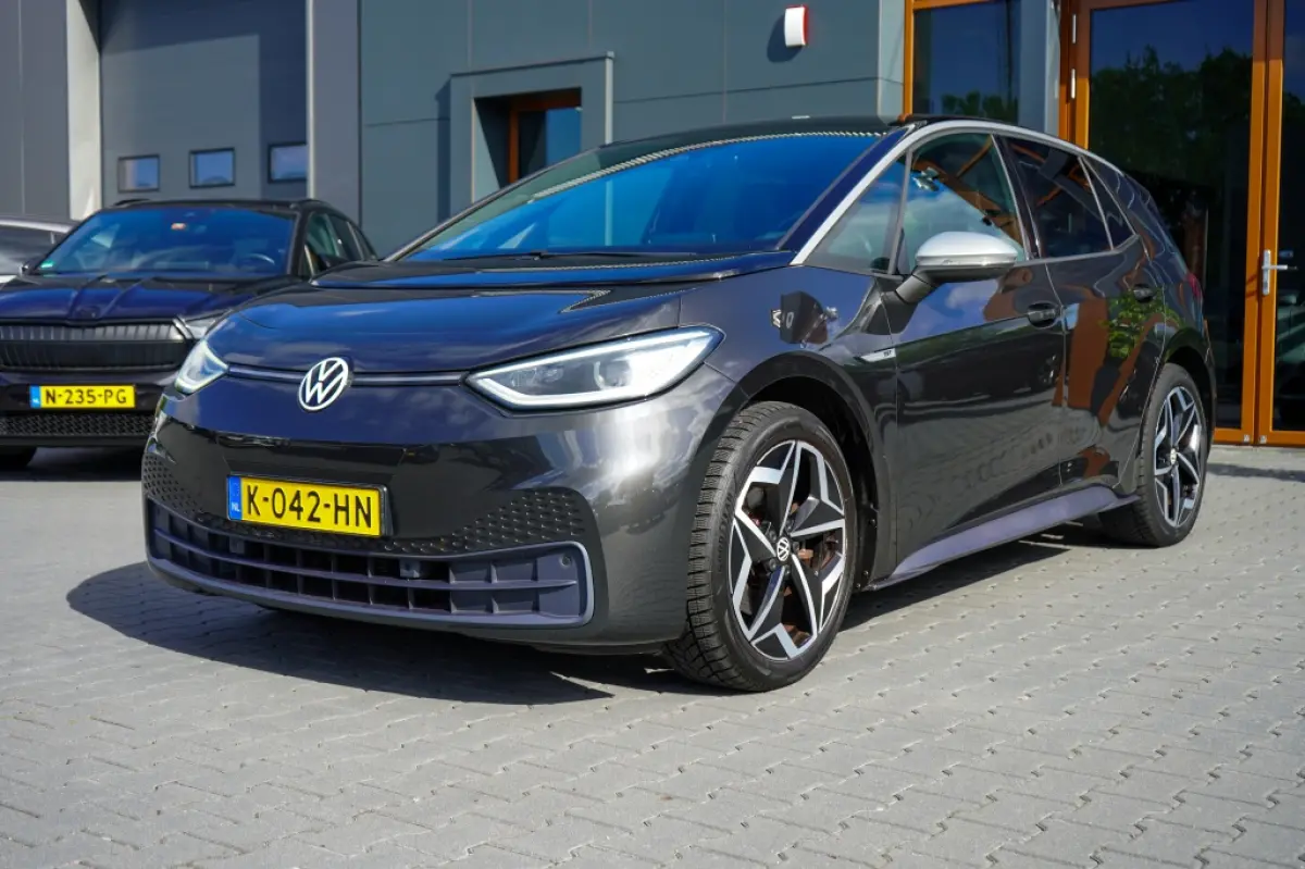 First Plus 58 kWh | 90,69% SOH | IQ | Camera | Adap. Cruise