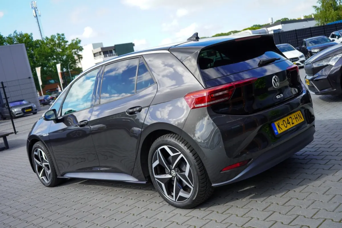 First Plus 58 kWh | 90,69% SOH | IQ | Camera | Adap. Cruise