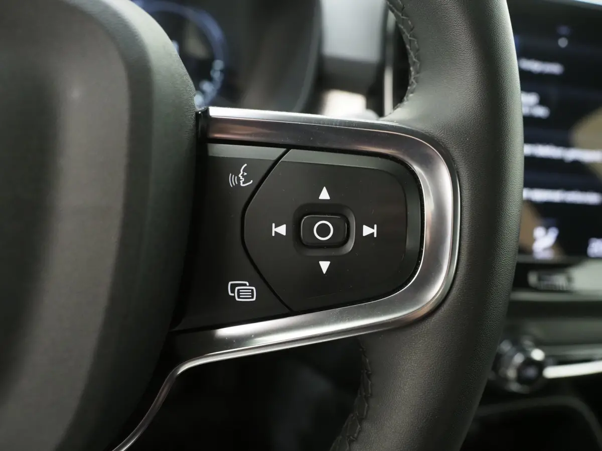T4 211PK Core Bright | Cruise Control | High Perf Audio | Elec Achterklep | Pre-con