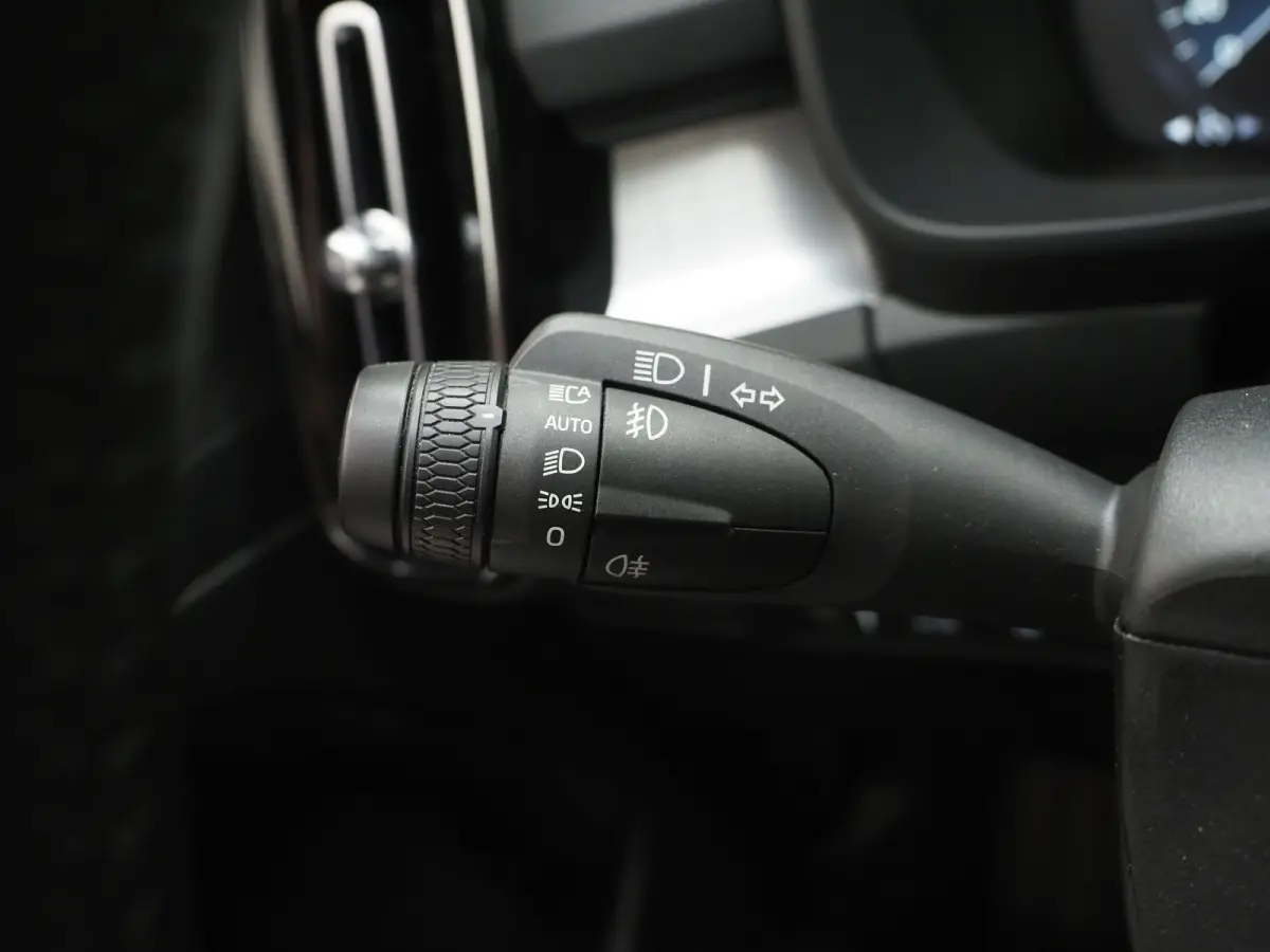 T4 211PK Core Bright | Cruise Control | High Perf Audio | Elec Achterklep | Pre-con