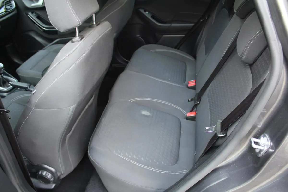1.0 EcoBoost Hybrid Titanium 125PK | Climate Control | NAVI | LMV | PDC V+A | Cruise Control | Dealeronderhouden