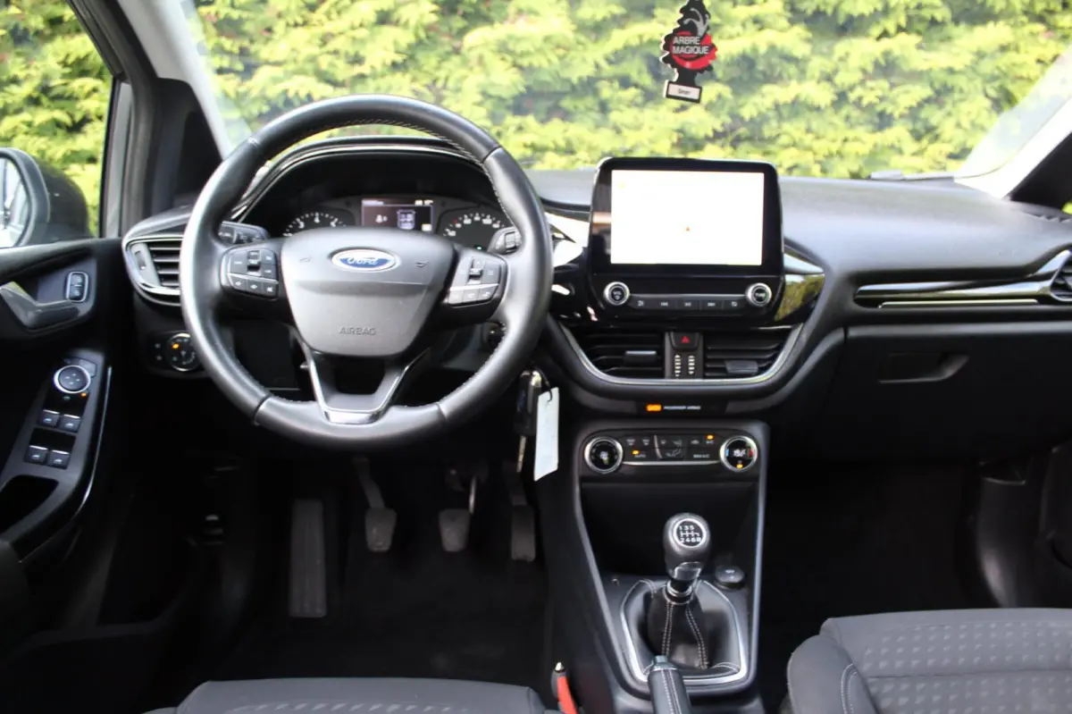 1.0 EcoBoost Hybrid Titanium 125PK | Climate Control | NAVI | LMV | PDC V+A | Cruise Control | Dealeronderhouden