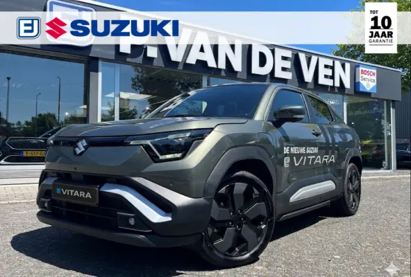 Style 61 kWh | Meerdere kleuren beschikbaar | €2.000,- voordeel | 360-Camera | INFINITY by Harman Soundsystem | Panoramadak | 19 inch | Half leder | Suzuki Safety System Pro |