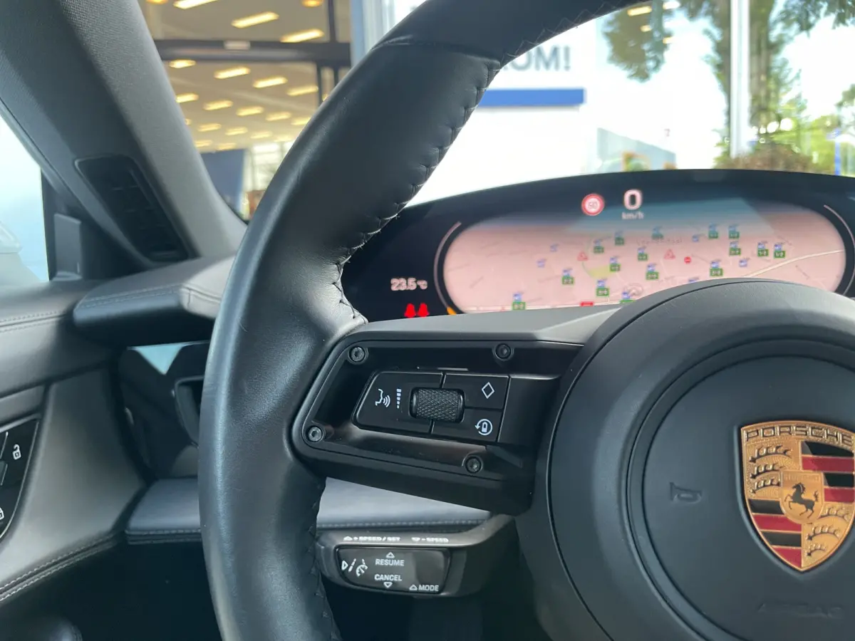 4S Performance 84 kWh 490pk | Org. NL | Sport Chrono | Luchtvering | Stoelverwarming