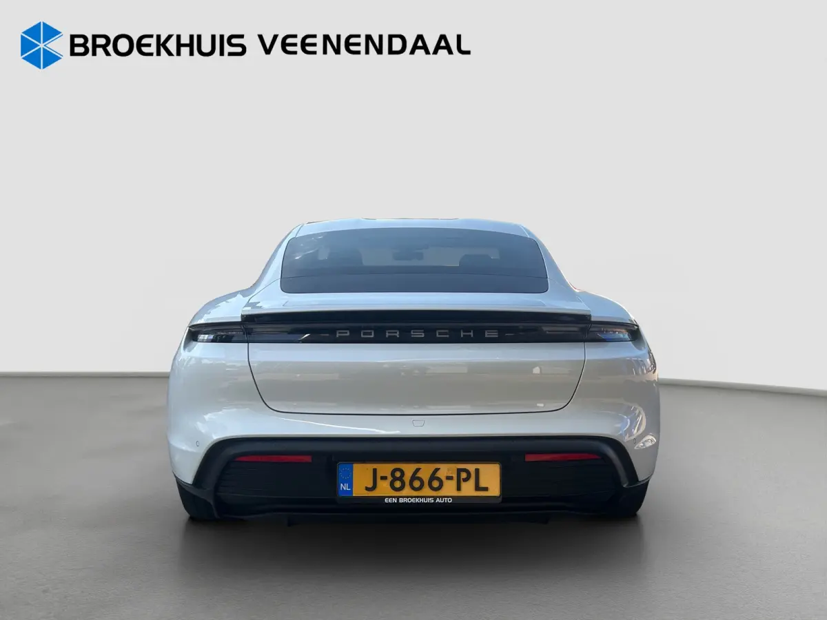 4S Performance 84 kWh 490pk | Org. NL | Sport Chrono | Luchtvering | Stoelverwarming