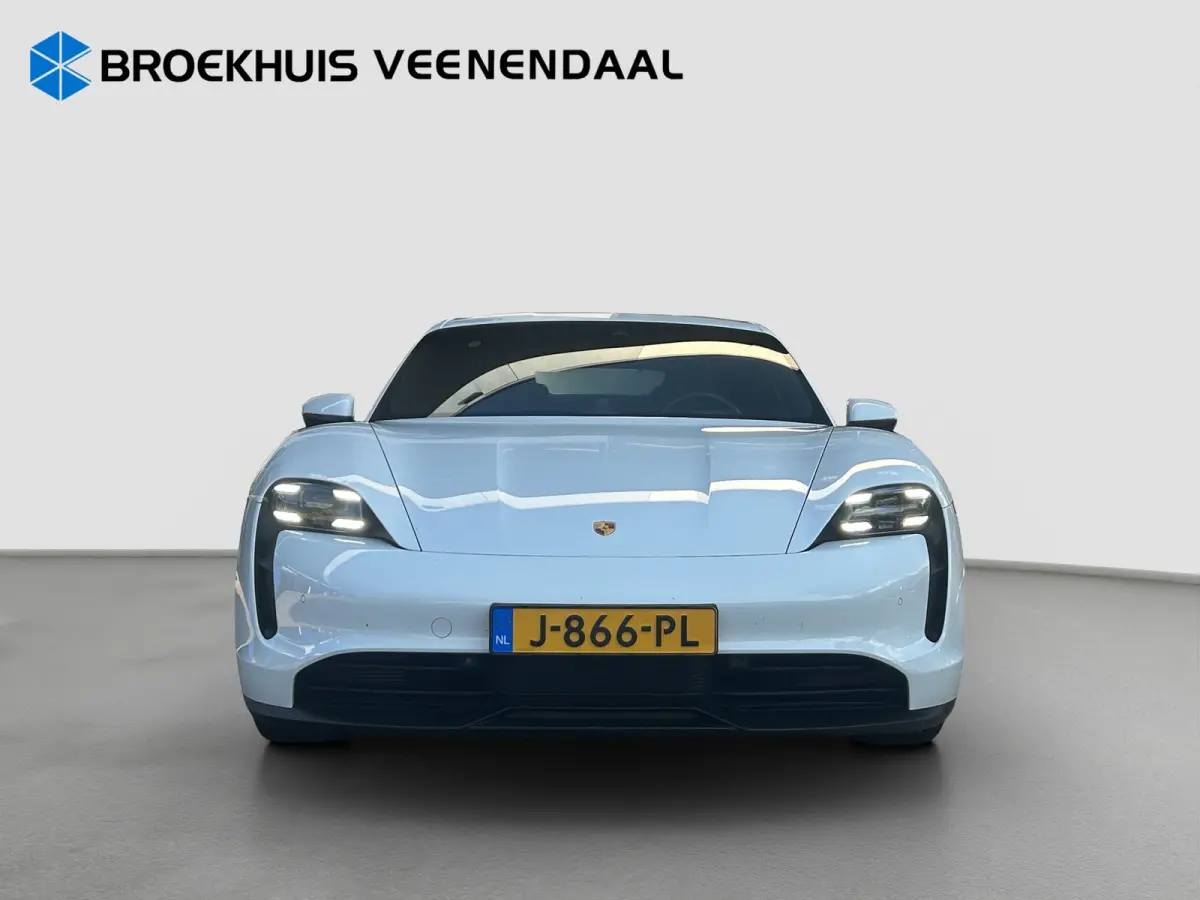 4S Performance 84 kWh 490pk | Org. NL | Sport Chrono | Luchtvering | Stoelverwarming