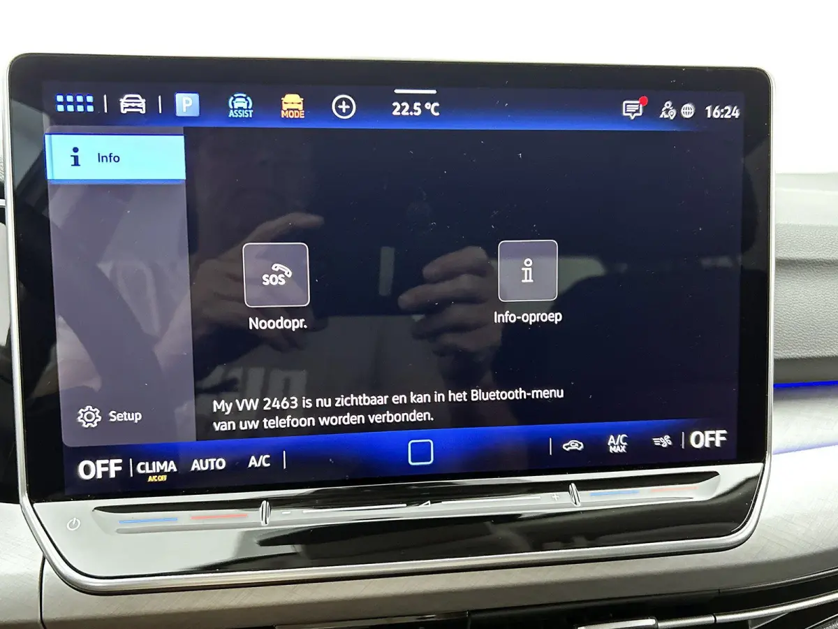1.5 eHybrid Life Edition | Automaat | 360 graden Camera | Climate Control | Apple Carplay | Android Auto | Cruise Control Adaptief | Lichtmetalen Velgen |