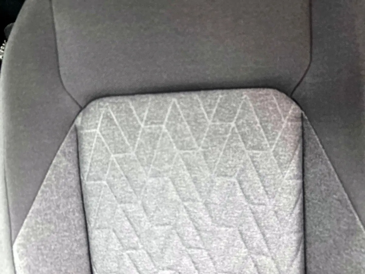 1.5 eHybrid Life Edition | Automaat | 360 graden Camera | Climate Control | Apple Carplay | Android Auto | Cruise Control Adaptief | Lichtmetalen Velgen |