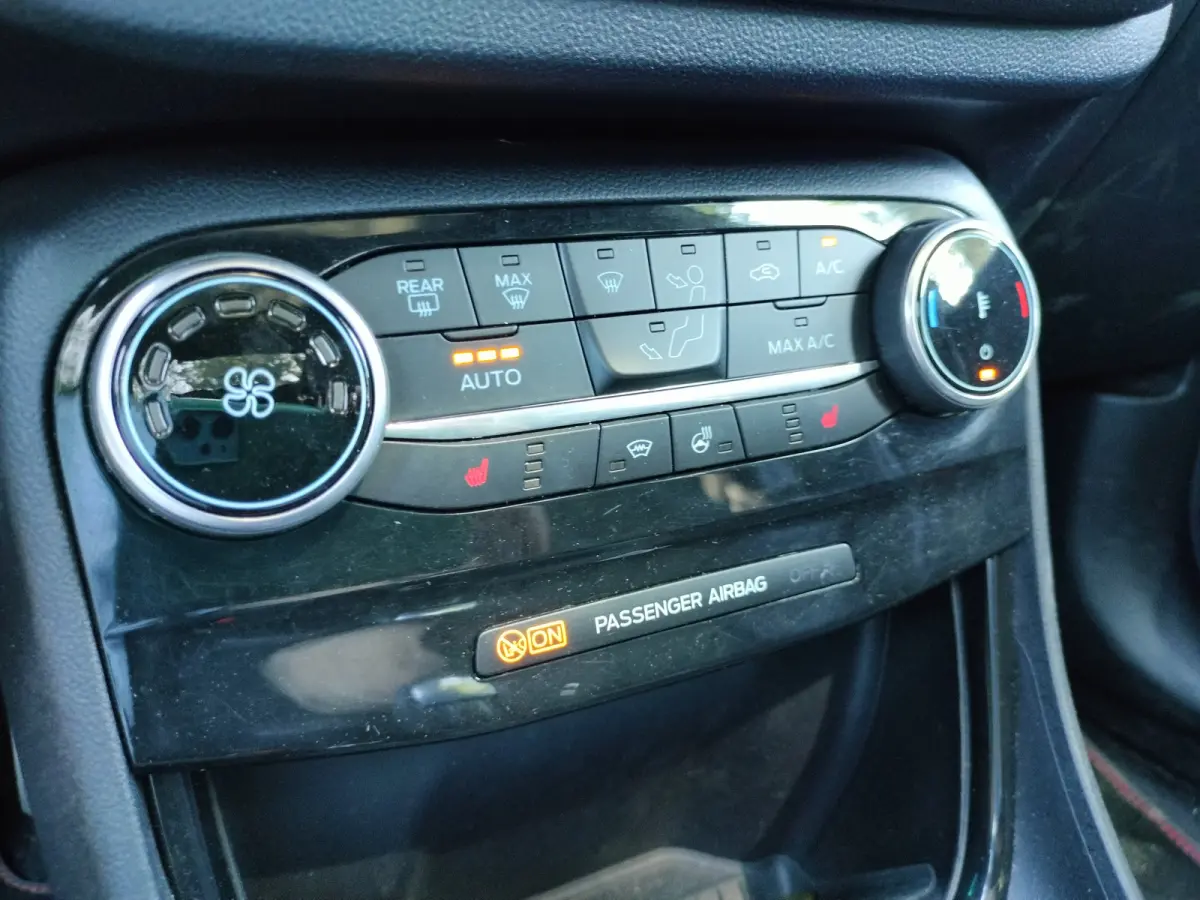 1.0 EcoBoost ST-Line X,Automaat,DAK.ADAPTIVE,WINTERPACK,B&O AUDIO Full options