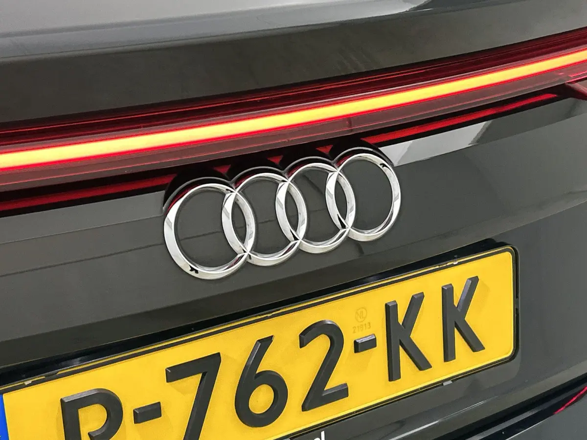 55 TFSI e quattro Pro Line Advanced | B&O AUDIO | LED MATRIX | LEER | CAMERA | STOELVENTILATIE EN VERWARMING | NAVIGATIE
