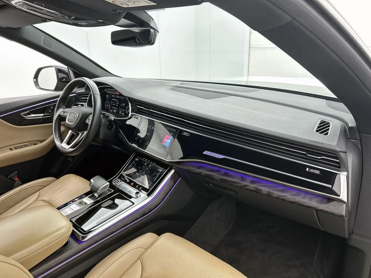 55 TFSI e quattro Pro Line Advanced | B&O AUDIO | LED MATRIX | LEER | CAMERA | STOELVENTILATIE EN VERWARMING | NAVIGATIE