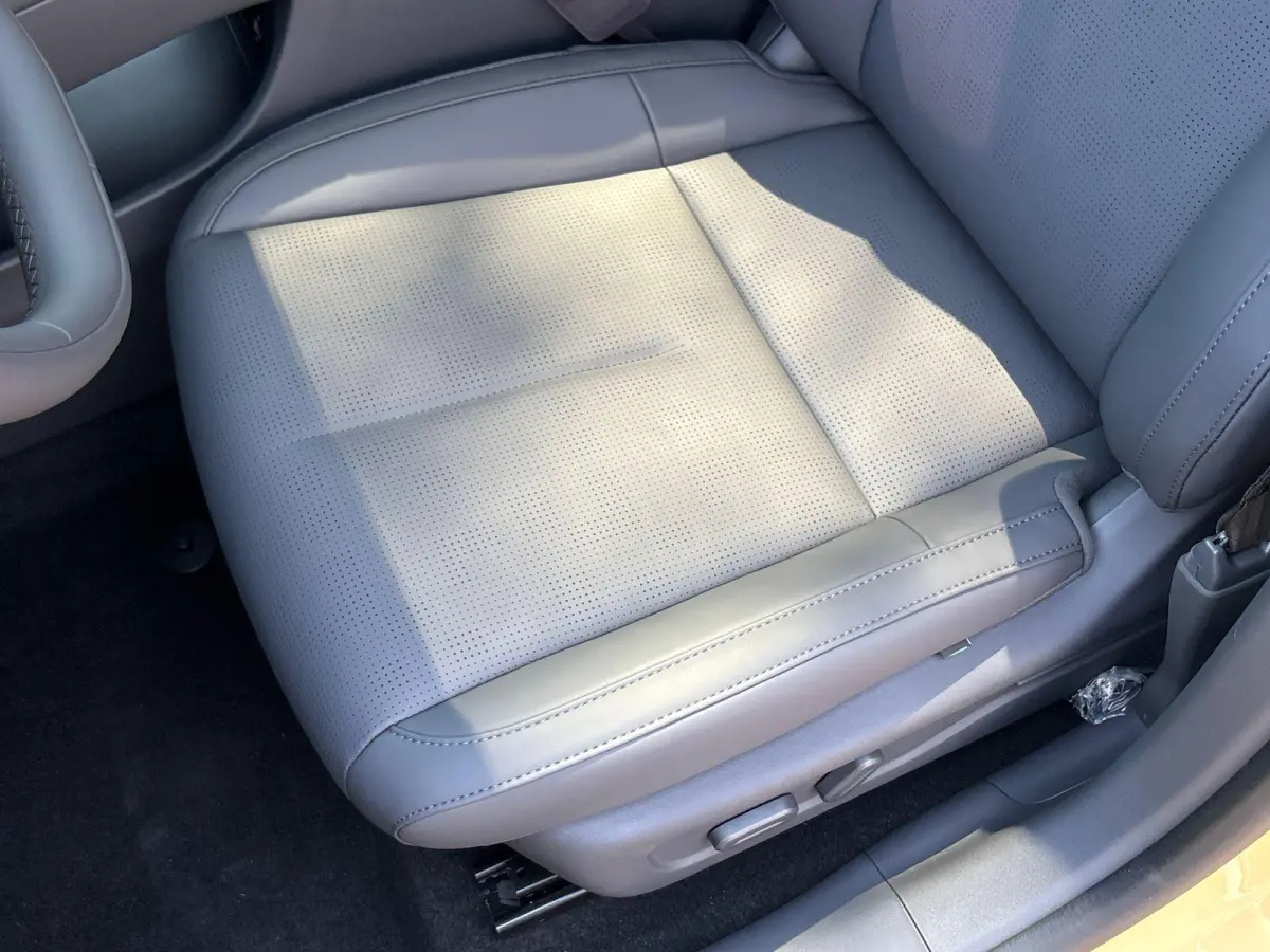 ProMax Design 67.1 kWh | Nieuw te bestellen | 487km actieradius | Navigatie | panoramadak | Adaptive cruise control | 19" lichtmetalen velgen | 360 graden camera