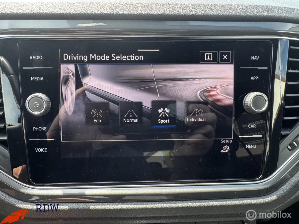 1.5 TSI SPORT CARPLAY/STOELVERW./AUTOMAAT