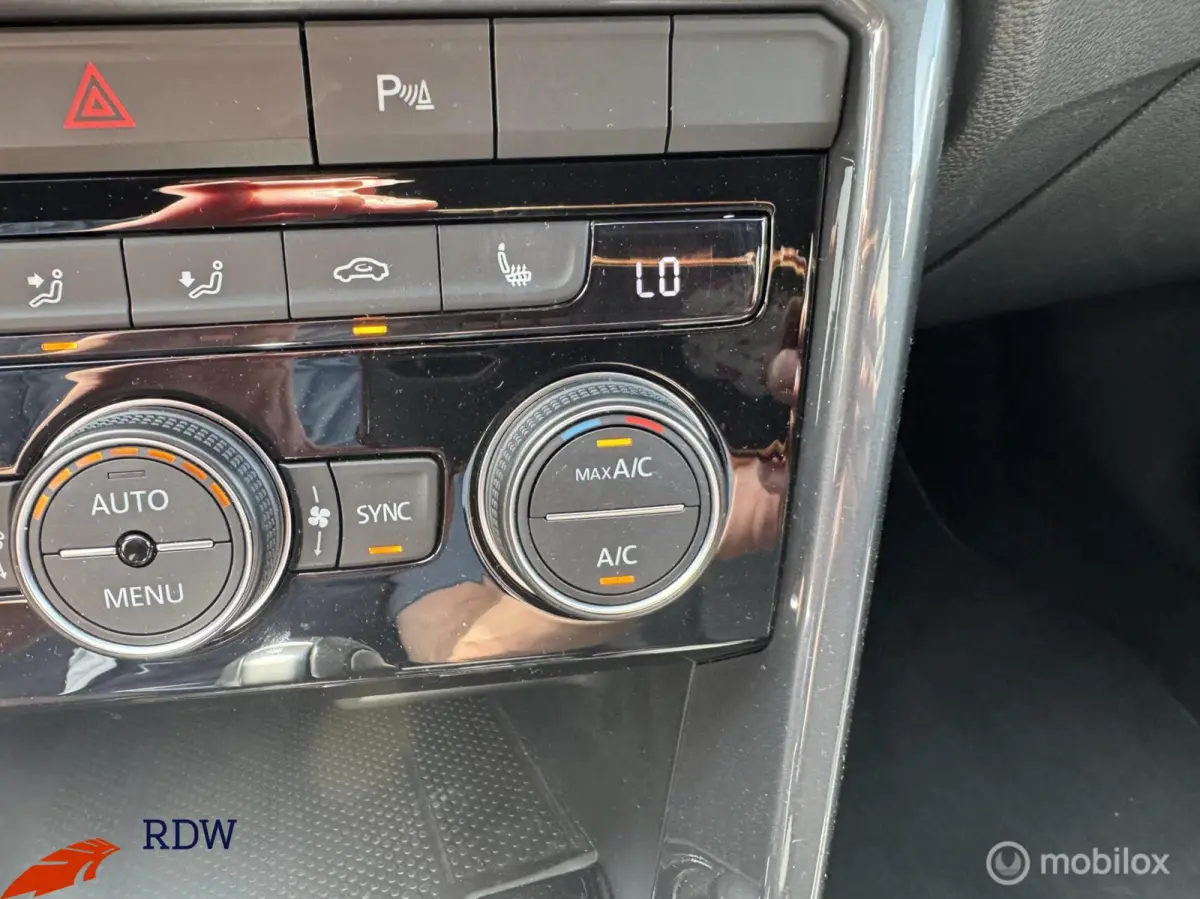 1.5 TSI SPORT CARPLAY/STOELVERW./AUTOMAAT