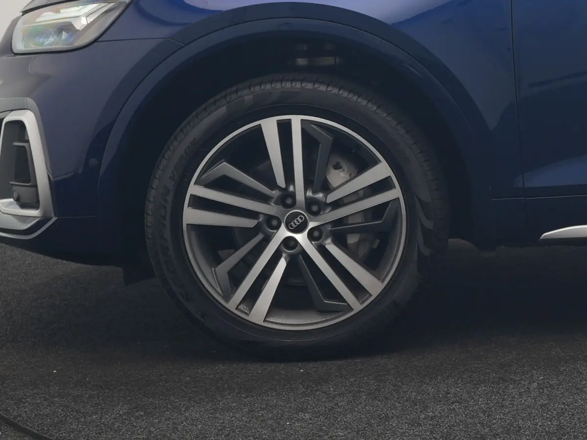 55 TFSI e 2x S Line PHEV 367pk Dealer O.H. | 360 Camera | Sportstoelen Verwarmd | Sfeerverlichting | 20"L.M | Virtual Cockpit | Cruise Control | Navigatie | DAB | Plug In Hybrid |