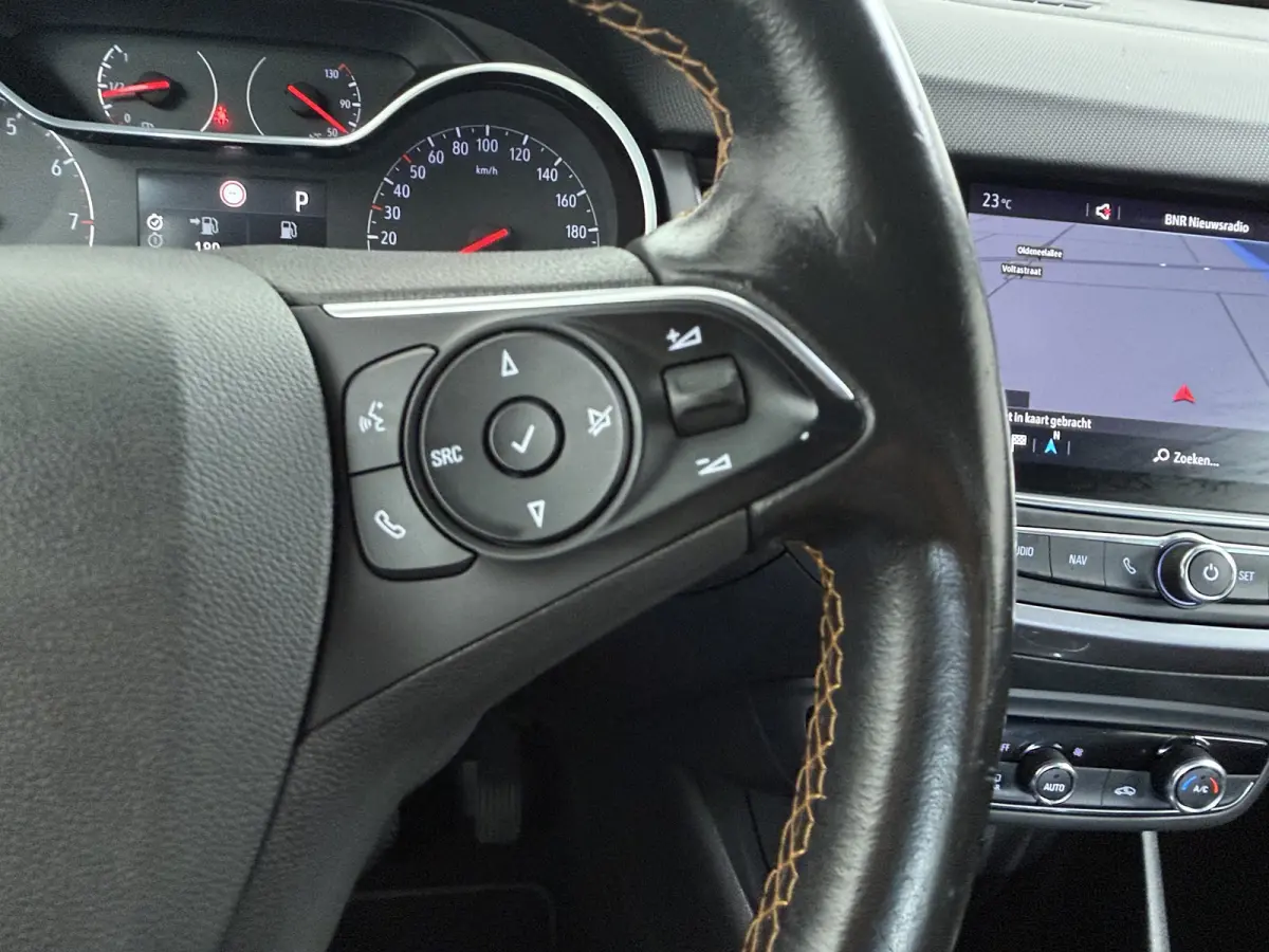 1.2 Turbo Innovation AUTOMAAT / Trekhaak / Navigatie / Carplay / ECC / LED / 16 '' LMV