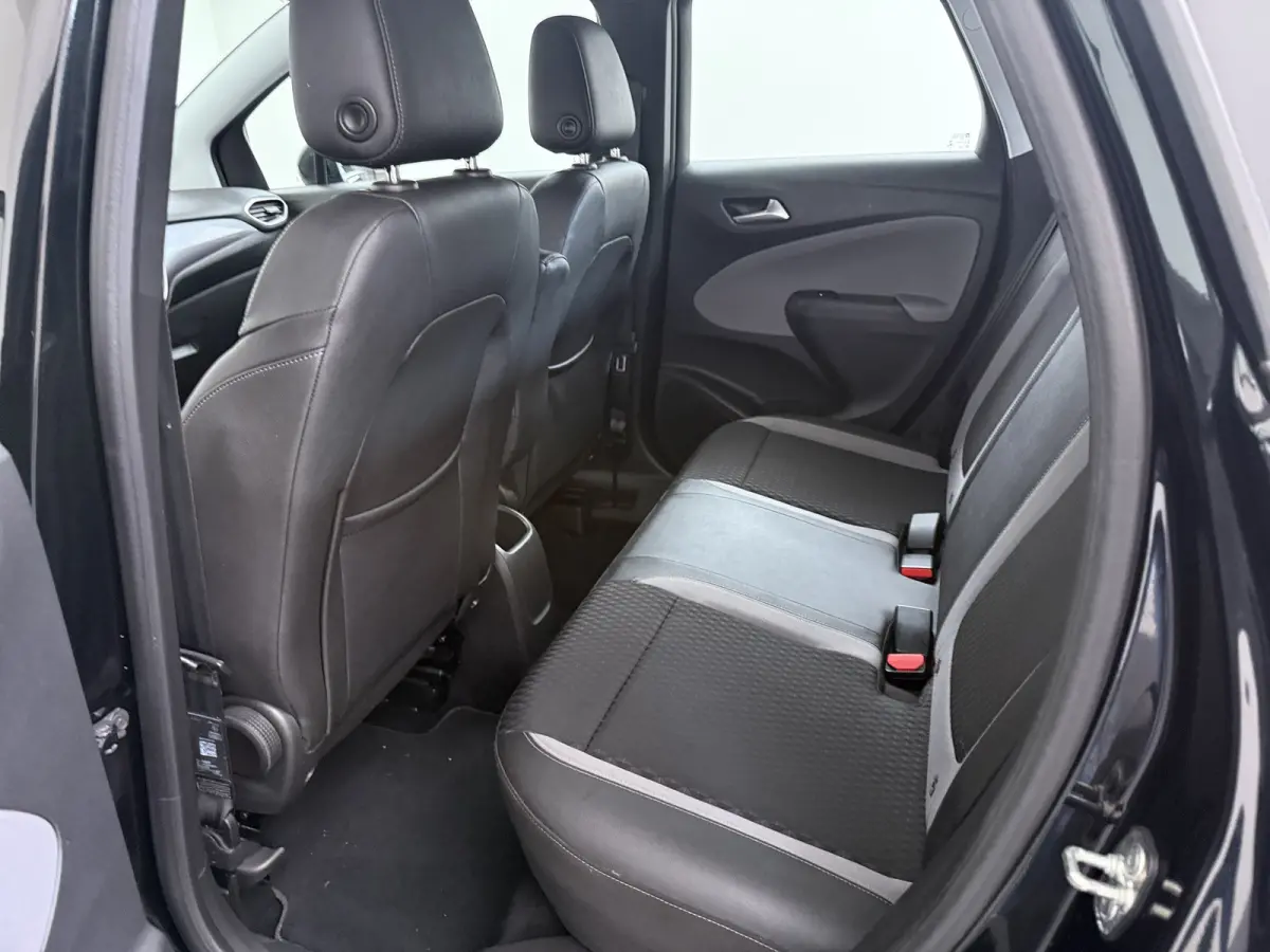 1.2 Turbo Innovation AUTOMAAT / Trekhaak / Navigatie / Carplay / ECC / LED / 16 '' LMV