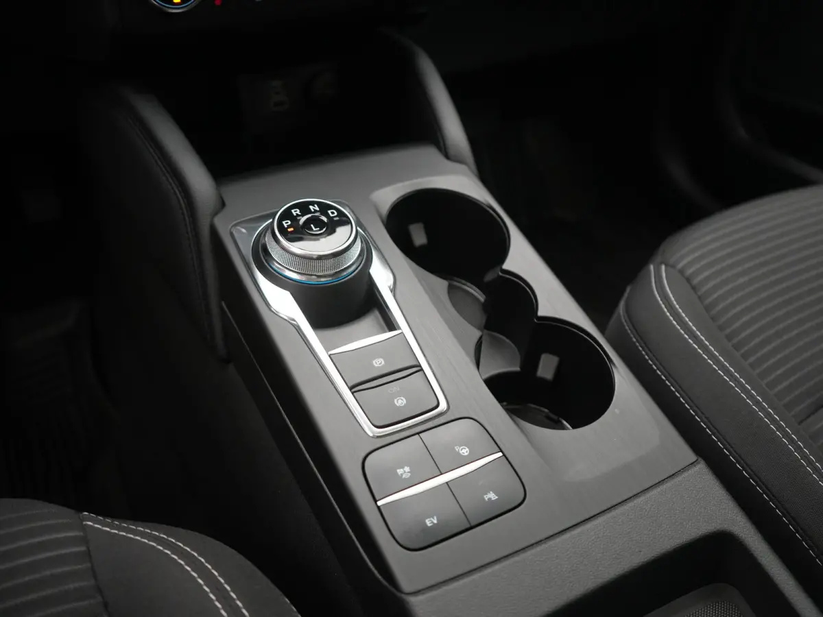 2.5 Titanium PHEV 225pk Dealer O.H. | Trekhaak Af Fabriek | Panodak | Adaptive Cruise | Camera | Sportstoelen & Stuur Verwarmd | Keyless | Blis | Apple Carplay | Navigatie | DAB | Plug In Hy