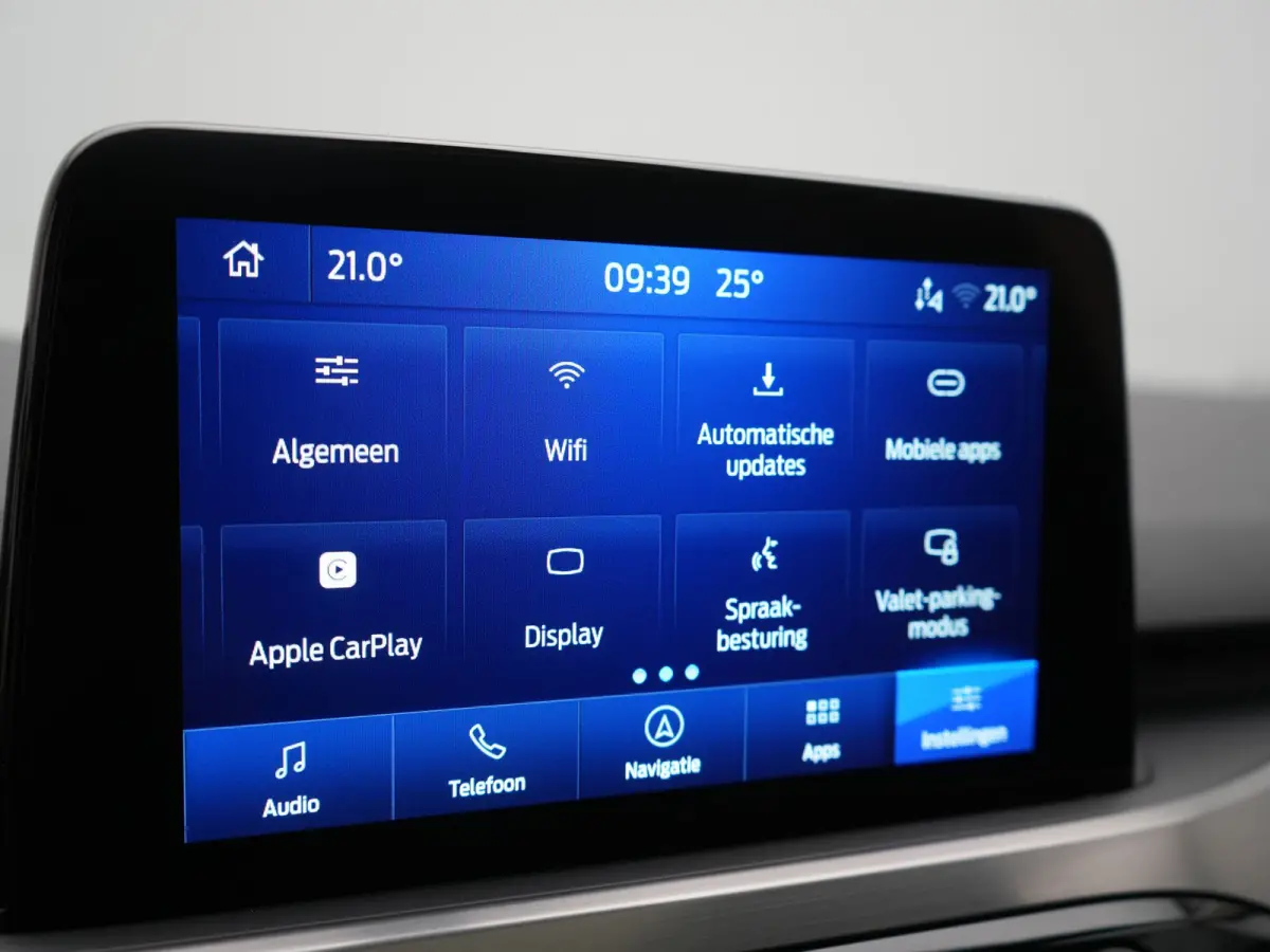 2.5 Titanium PHEV 225pk Dealer O.H. | Trekhaak Af Fabriek | Panodak | Adaptive Cruise | Camera | Sportstoelen & Stuur Verwarmd | Keyless | Blis | Apple Carplay | Navigatie | DAB | Plug In Hy