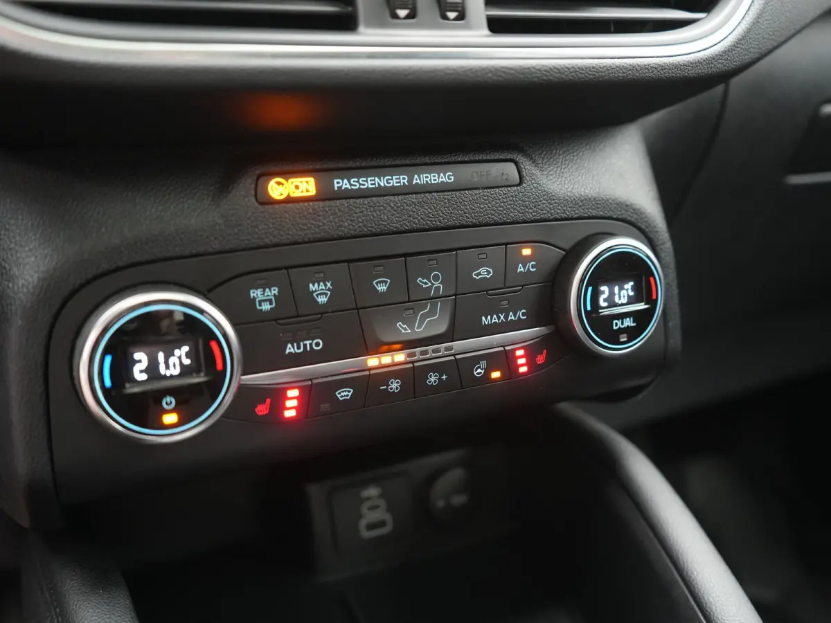 2.5 Titanium PHEV 225pk Dealer O.H. | Trekhaak Af Fabriek | Panodak | Adaptive Cruise | Camera | Sportstoelen & Stuur Verwarmd | Keyless | Blis | Apple Carplay | Navigatie | DAB | Plug In Hy
