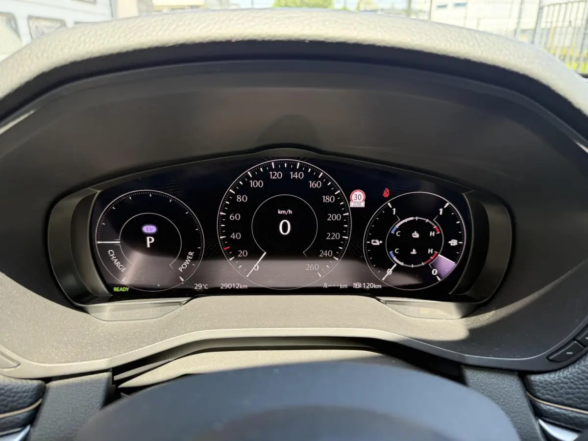 2.5 e-SkyActiv PHEV PLUG-IN Homura PANORAMADAK