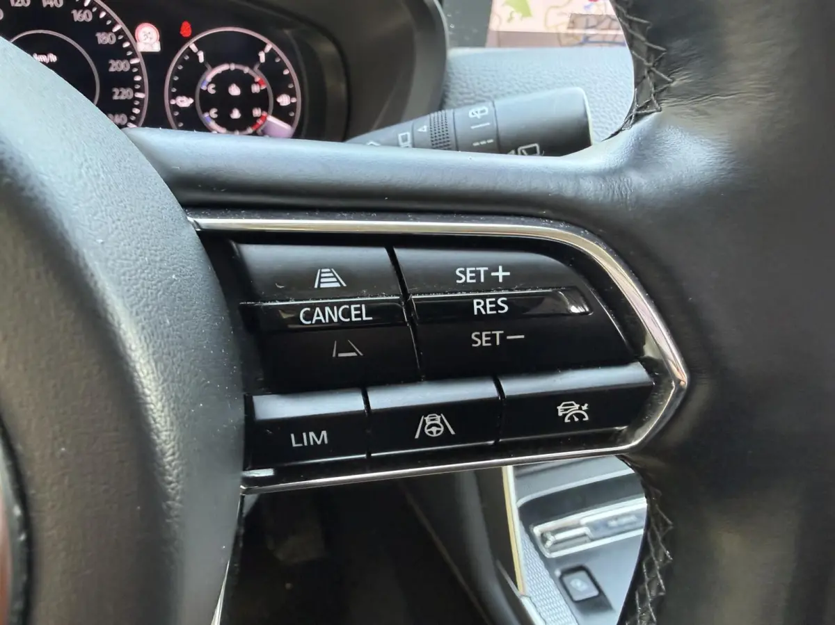 2.5 e-SkyActiv PHEV PLUG-IN Homura PANORAMADAK