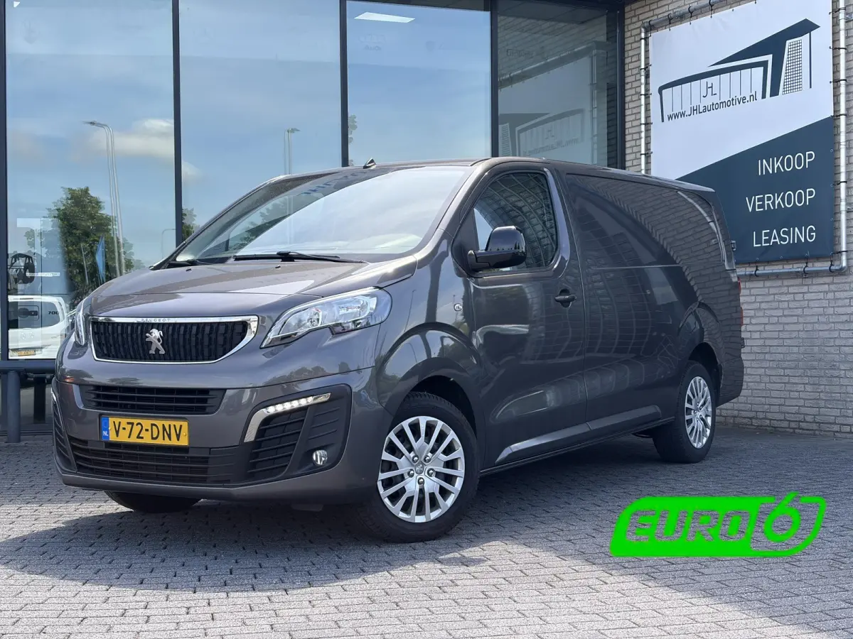 2.0 L3*AUTOM.*NAV*3PERS*CRUISE*HAAK*A/C*2500KGTR.*
