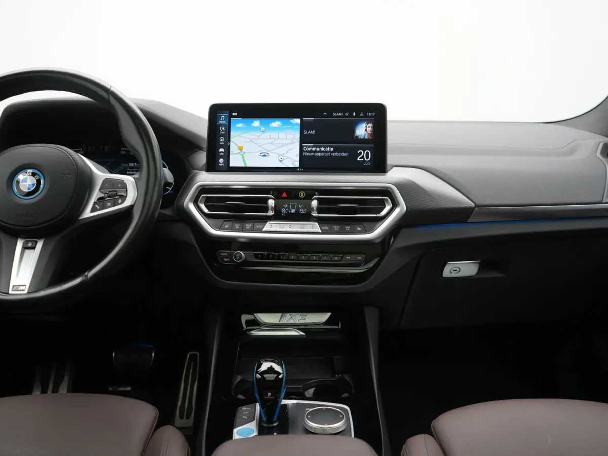 M Sport High Executive 80 kWh 286pk Dealer O.H | Trekhaak Af Fabriek | Panodak | Laser LED | Head Up | Adaptive Cruise | 360 Camera | Lederen Sportstoelen Memory & Verwarmd | Harman / Kardon
