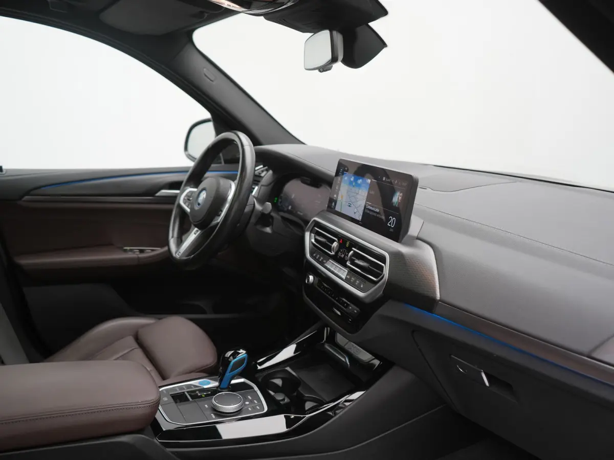 M Sport High Executive 80 kWh 286pk Dealer O.H | Trekhaak Af Fabriek | Panodak | Laser LED | Head Up | Adaptive Cruise | 360 Camera | Lederen Sportstoelen Memory & Verwarmd | Harman / Kardon