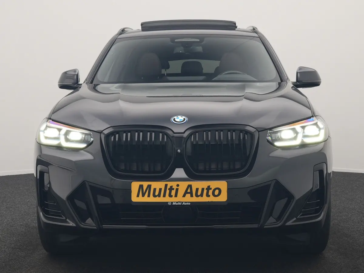 M Sport High Executive 80 kWh 286pk Dealer O.H | Trekhaak Af Fabriek | Panodak | Laser LED | Head Up | Adaptive Cruise | 360 Camera | Lederen Sportstoelen Memory & Verwarmd | Harman / Kardon