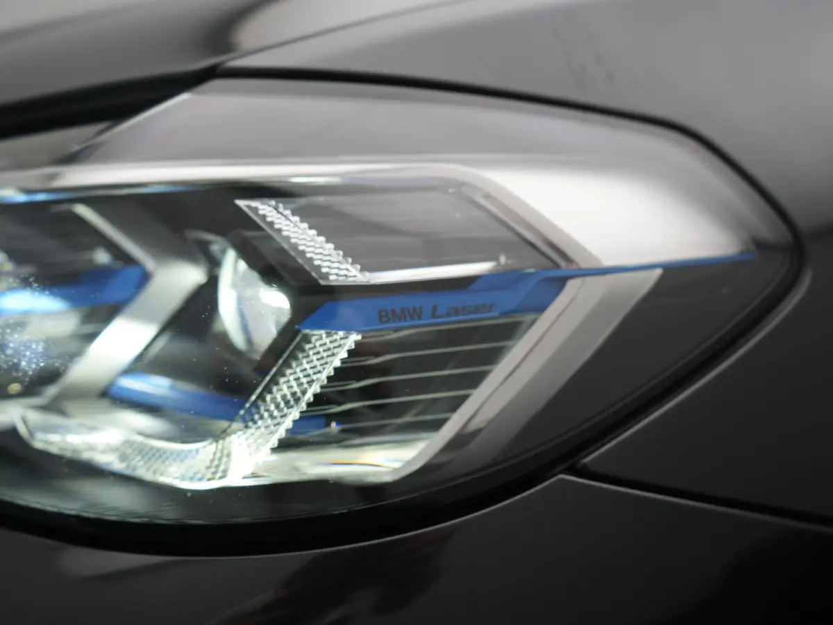 M Sport High Executive 80 kWh 286pk Dealer O.H | Trekhaak Af Fabriek | Panodak | Laser LED | Head Up | Adaptive Cruise | 360 Camera | Lederen Sportstoelen Memory & Verwarmd | Harman / Kardon