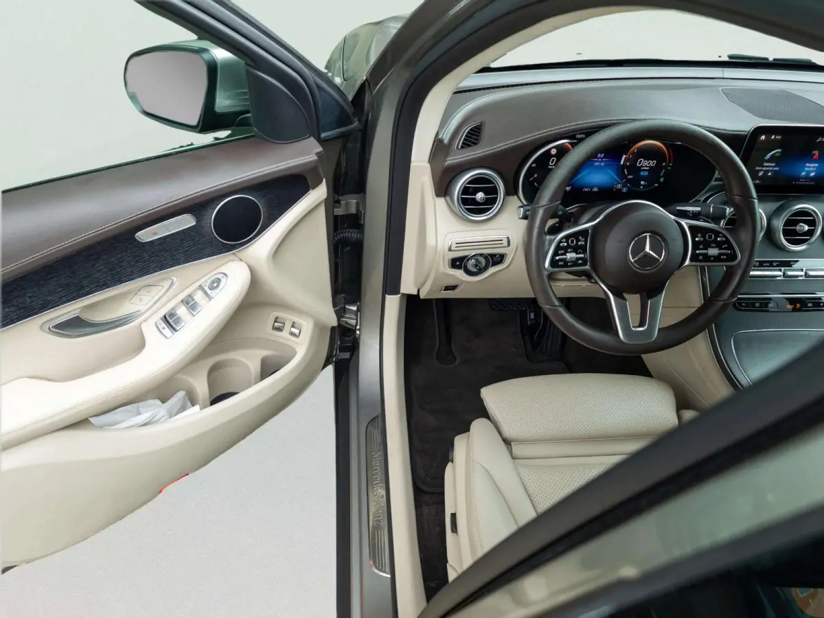 4MATIC Business Solution Luxury