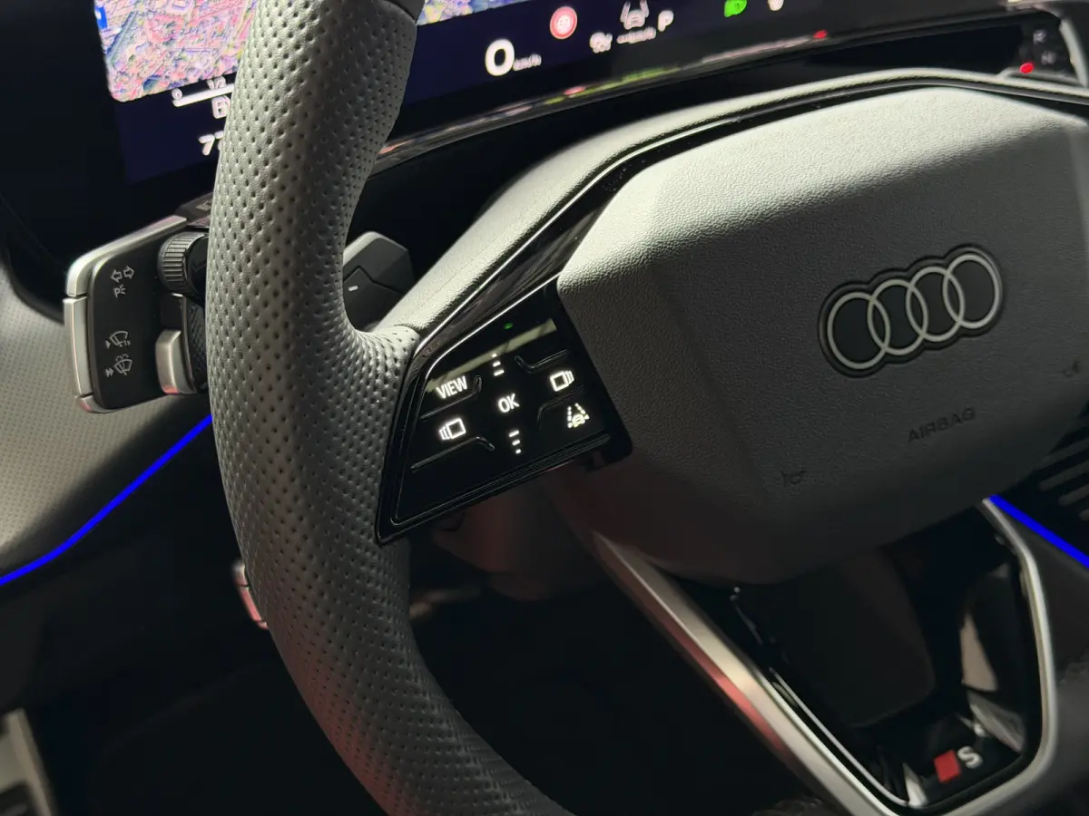 35 TFSI S-EDITION HYBRID ZONDER STEKKER PANO SCHUIFDAK TREKHAAK ELEK.KLEP