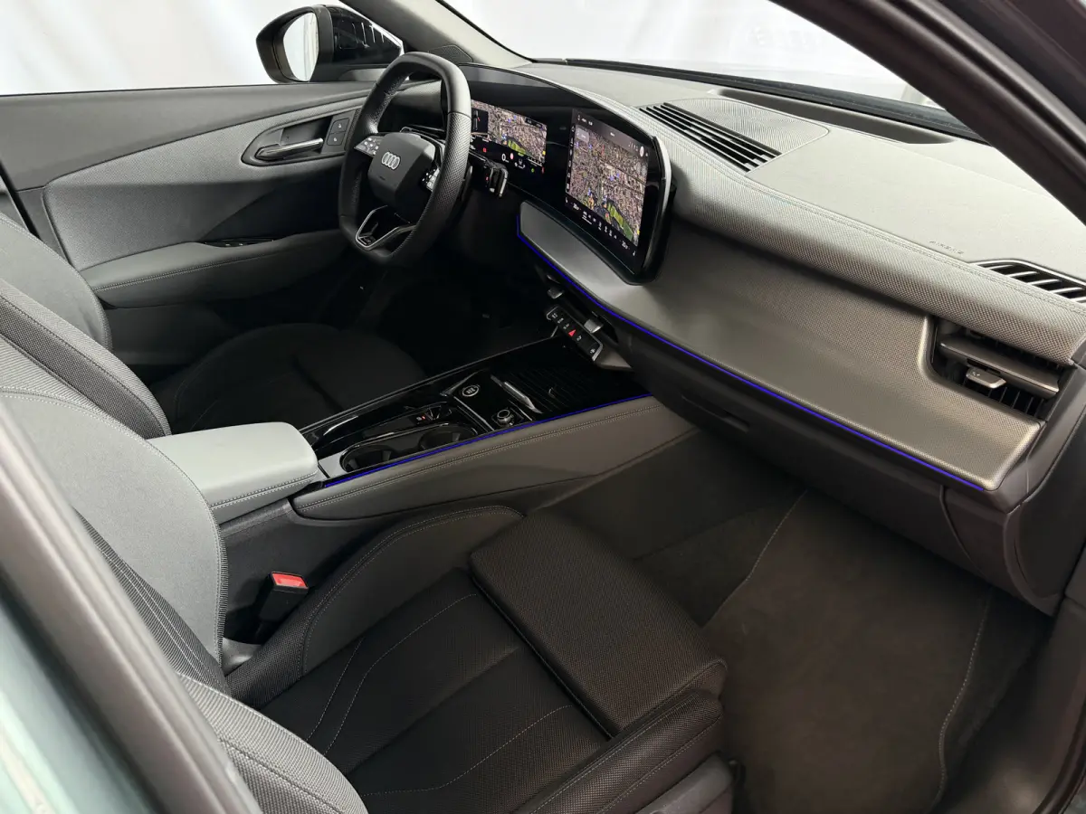 35 TFSI S-EDITION HYBRID ZONDER STEKKER PANO SCHUIFDAK TREKHAAK ELEK.KLEP