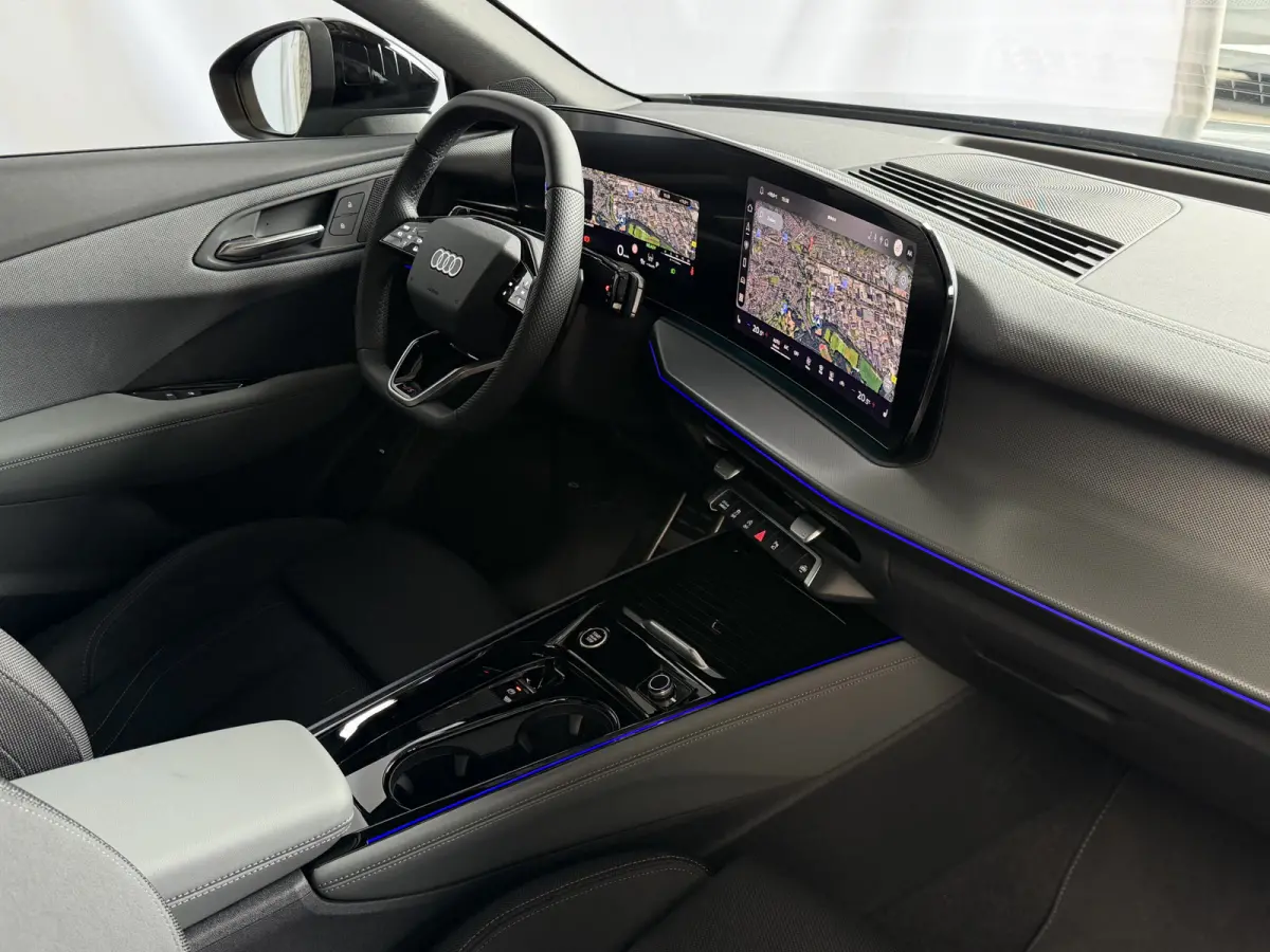 35 TFSI S-EDITION HYBRID ZONDER STEKKER PANO SCHUIFDAK TREKHAAK ELEK.KLEP