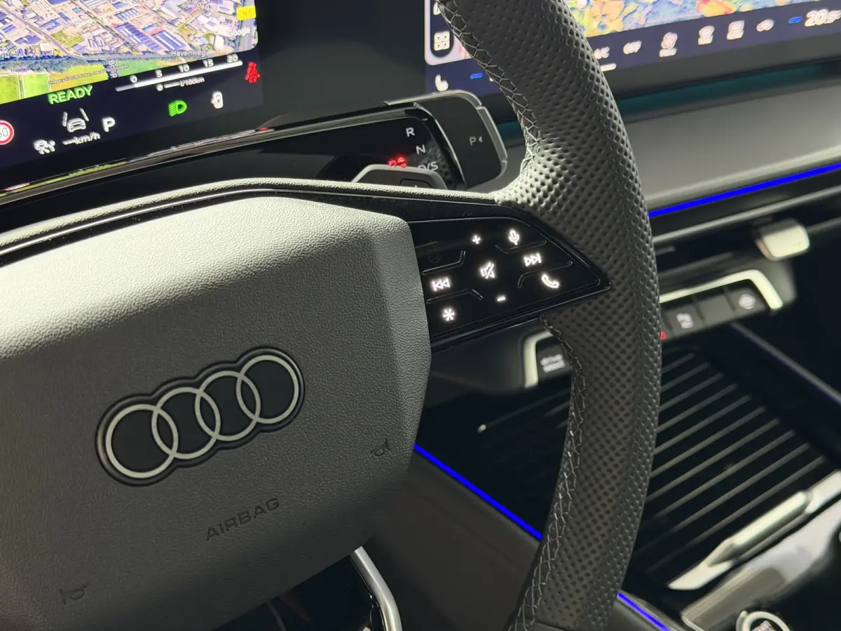 35 TFSI S-EDITION HYBRID ZONDER STEKKER PANO SCHUIFDAK TREKHAAK ELEK.KLEP