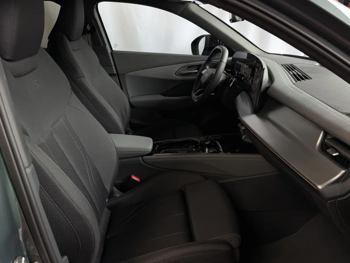 35 TFSI S-EDITION HYBRID ZONDER STEKKER PANO SCHUIFDAK TREKHAAK ELEK.KLEP