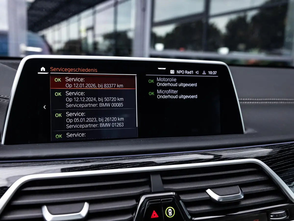 750i xDrive High Executive | M-SPORT | TANSANITBLAU | INTEGRAL ACTIVE STEERING | STOELMASSAGE | STOELVENTILATIE | SCHUIF-KANTELDAK | TREKHAAK | HEAD-UP | SOFTCLOSE | DRIVING ASSIST.PROF | HA