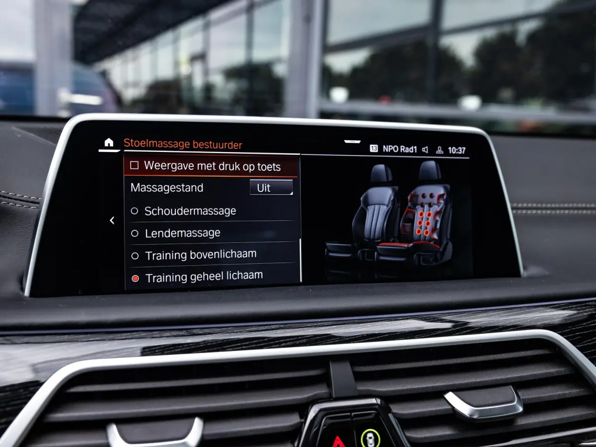 750i xDrive High Executive | M-SPORT | TANSANITBLAU | INTEGRAL ACTIVE STEERING | STOELMASSAGE | STOELVENTILATIE | SCHUIF-KANTELDAK | TREKHAAK | HEAD-UP | SOFTCLOSE | DRIVING ASSIST.PROF | HA