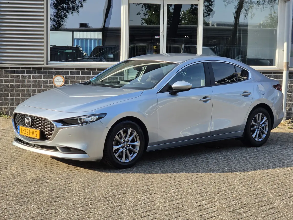 2.0 e-SkyActiv-G M Hybrid 122 Navi Camera Trekhaak