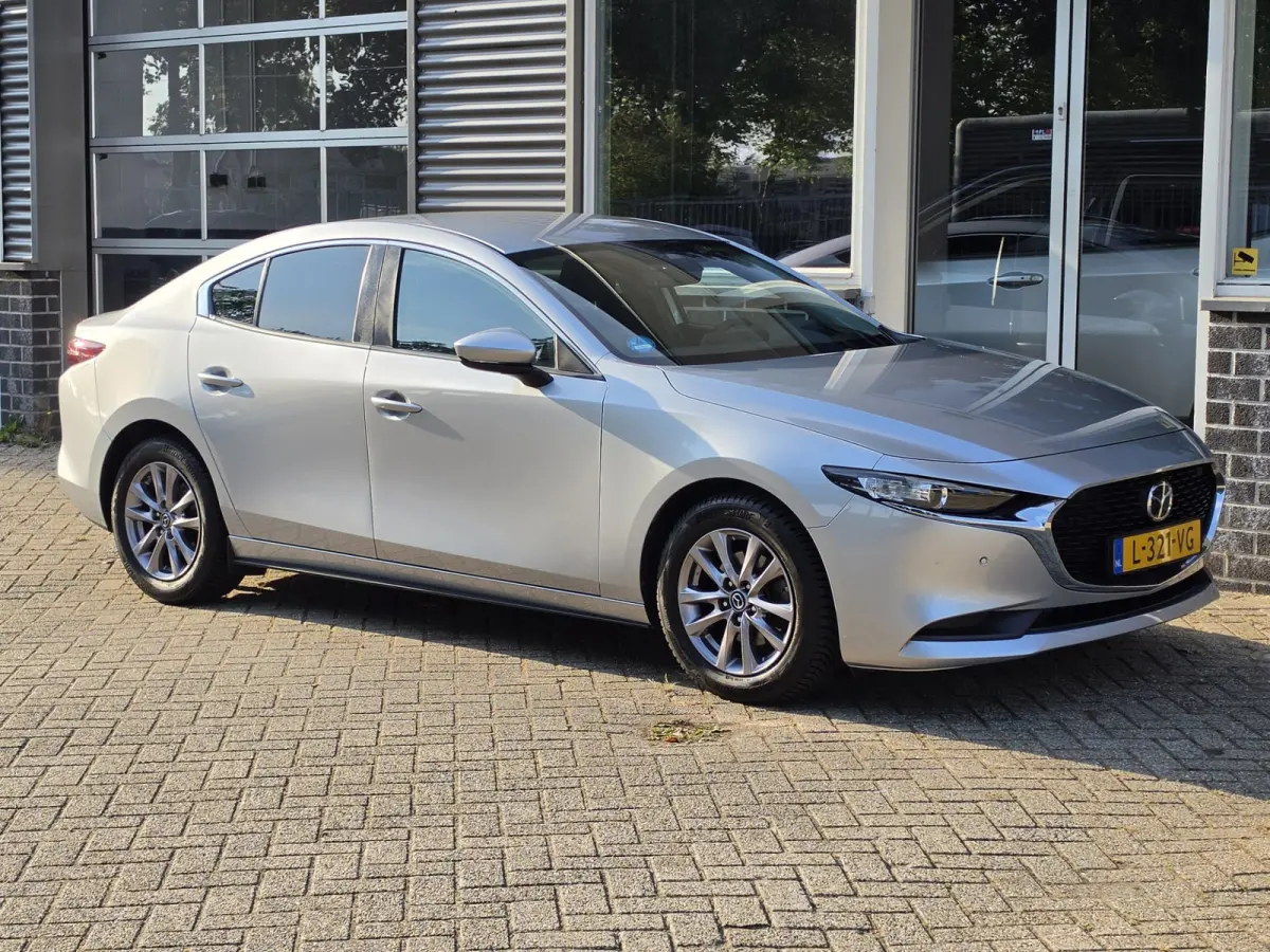 2.0 e-SkyActiv-G M Hybrid 122 Navi Camera Trekhaak